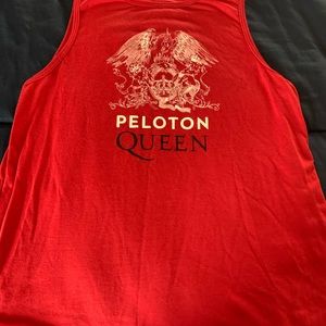 Peloton work out shirt